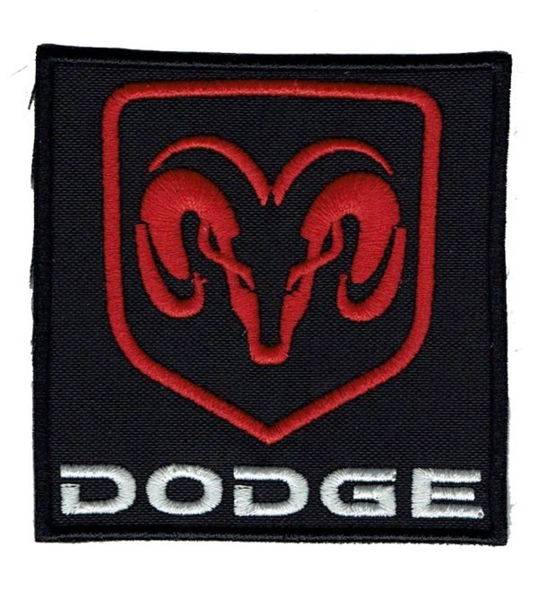 Parche bordado Dodge 7,5 x 7 cm. [MA-040]